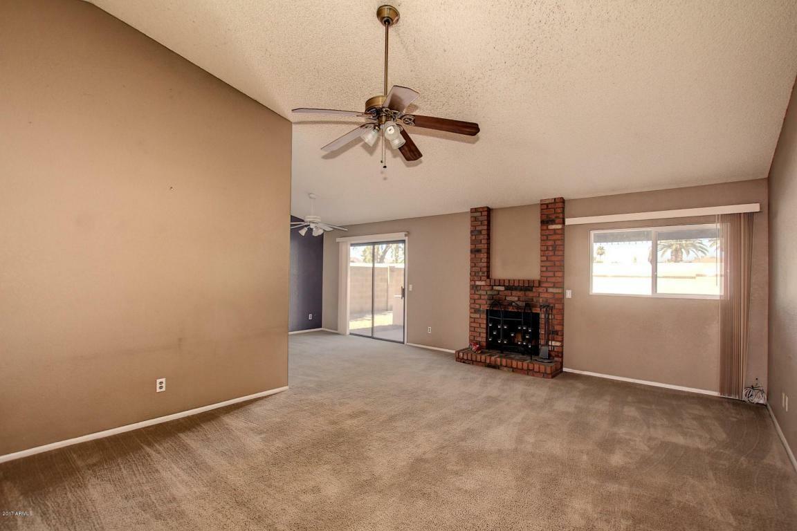 Property Photo:  609 N Balboa Circle  AZ 85205 