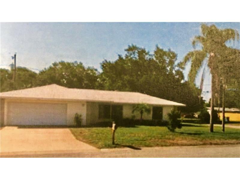 Property Photo:  3216 Cambridge Drive W  FL 34205 