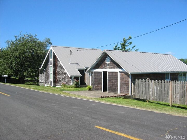 Property Photo:  42 S Welcome Slough Road  WA 98612 