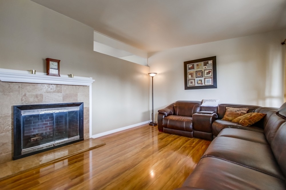 Property Photo: 1011 Agua Tibia Ave CA 91911