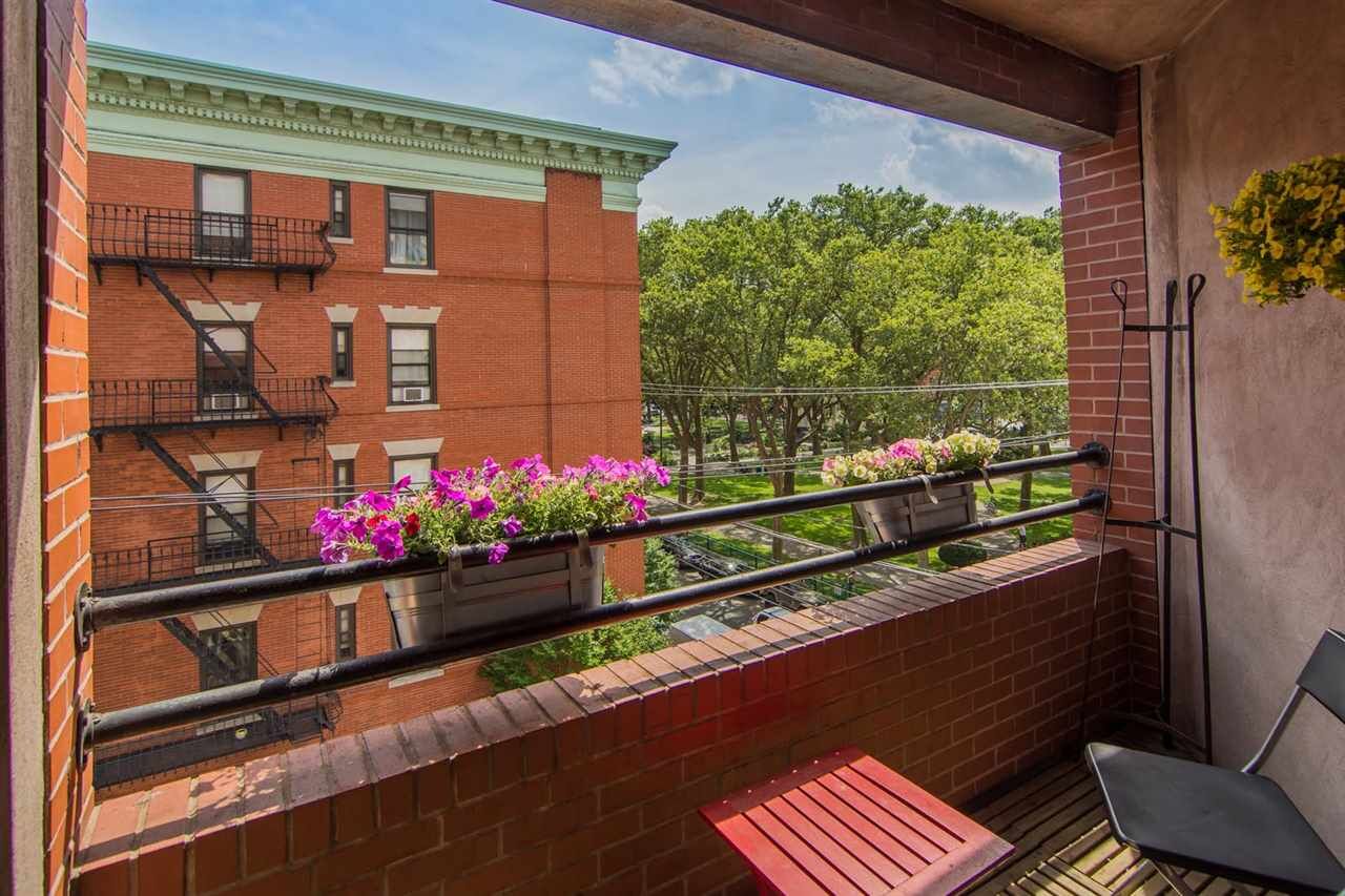 Property Photo:  1001 Clinton St 4E  NJ 07030 