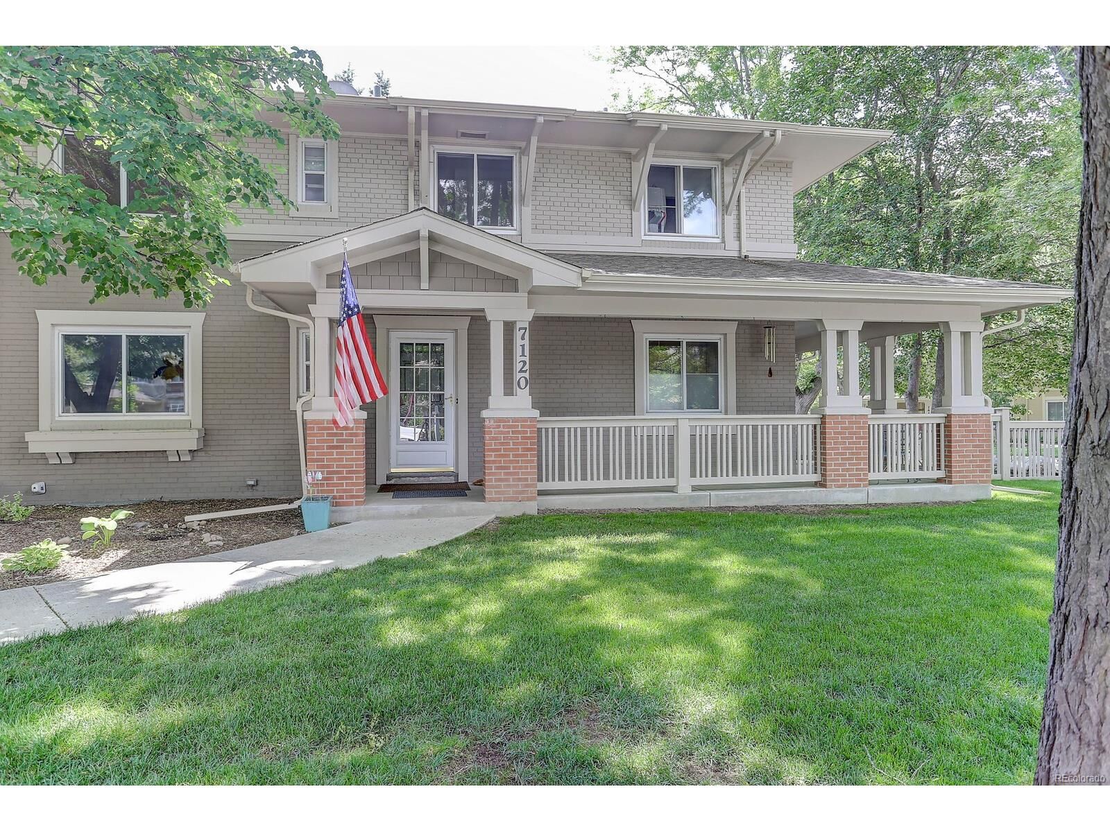 Property Photo: 7120 East 3rd Avenue CO 80220