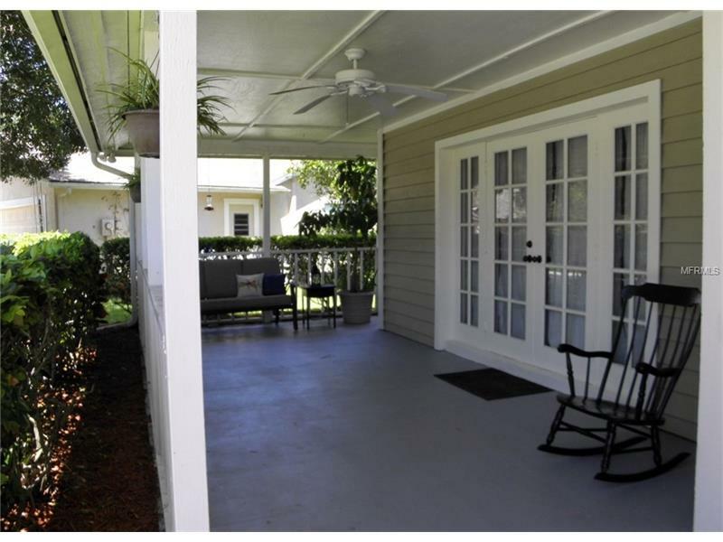 Property Photo:  1524 Creekbend Drive  FL 33510 