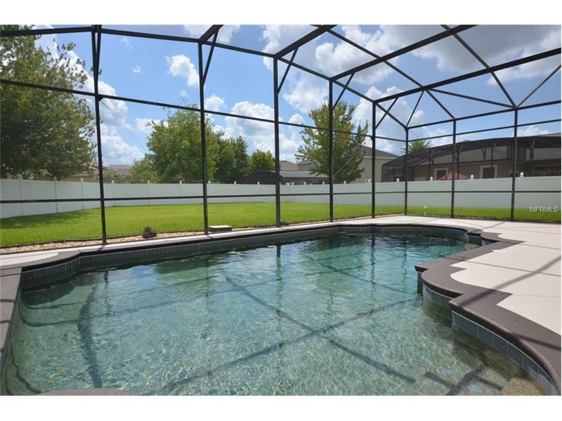 Property Photo:  2407 Foliage Oak Terrace  FL 32766 