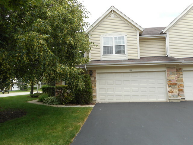 Property Photo:  105 Crescent Lane  IL 60193 