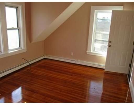 Property Photo:  7 Ruthven Terr 3  MA 01902 