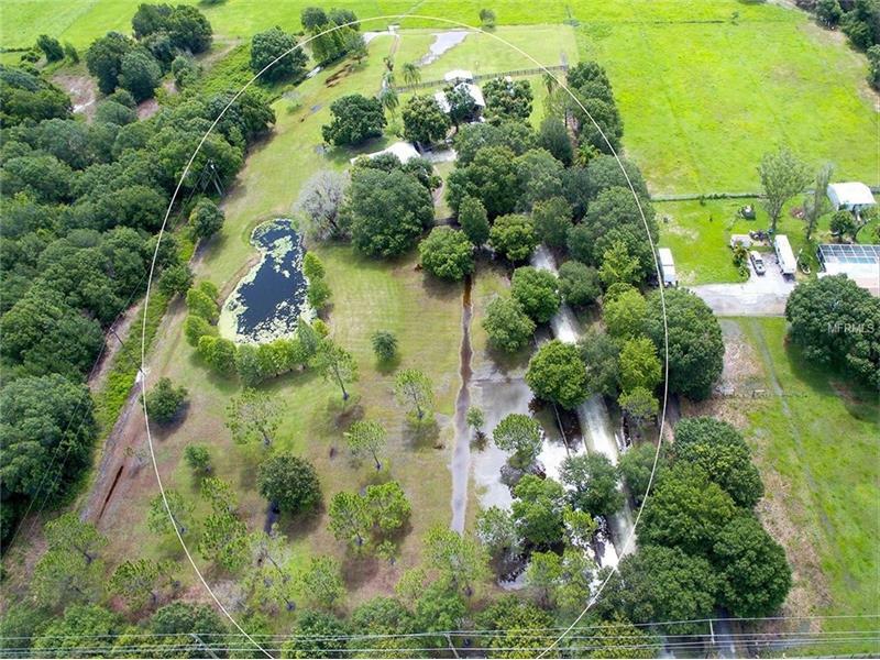 Property Photo: 243 Verna Road FL 34240