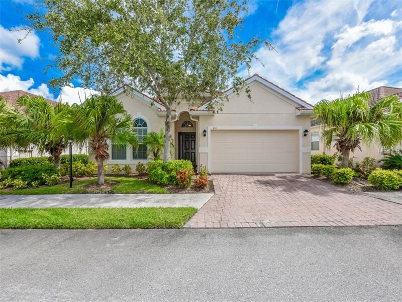 Property Photo:  3111 77th Drive E  FL 34243 