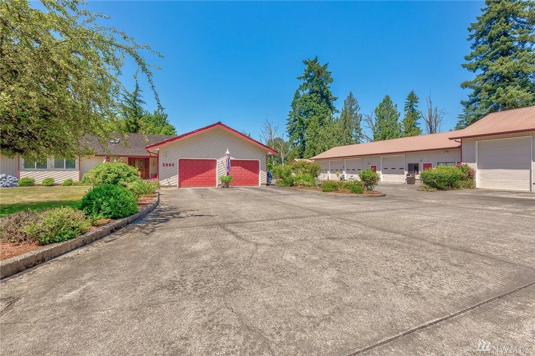 Property Photo:  2683 Pacific Ave N  WA 98626 