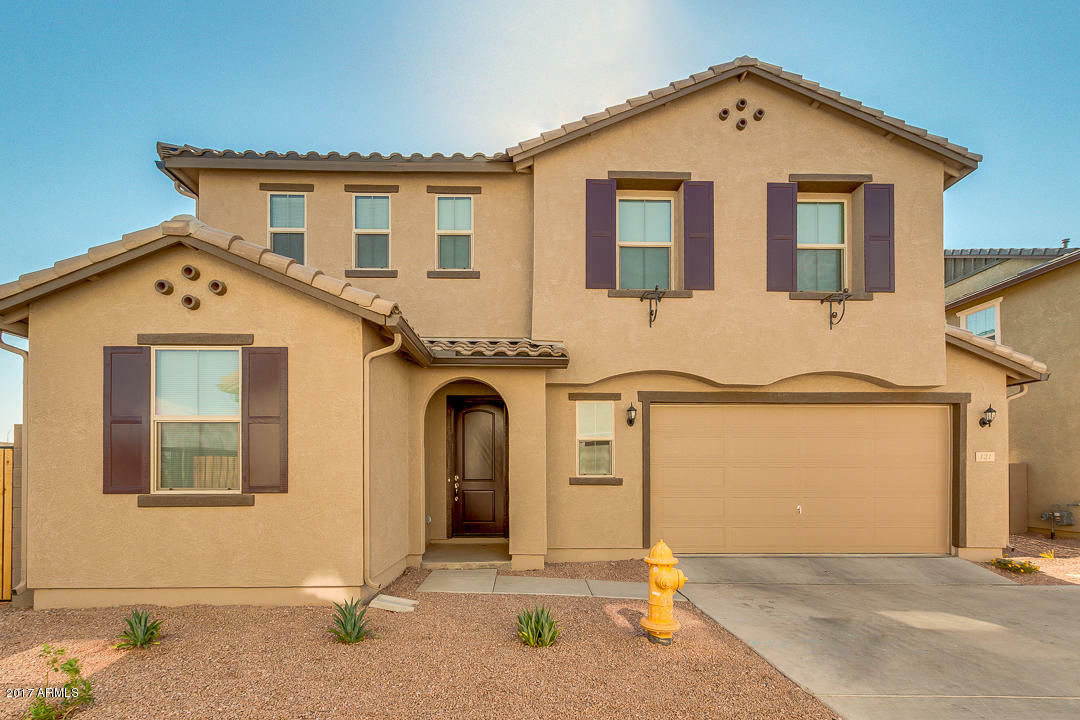 Property Photo:  121 E Bluejay Drive  AZ 85286 