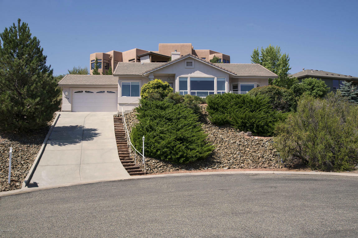 Property Photo:  1949 Putnam Place  AZ 86301 