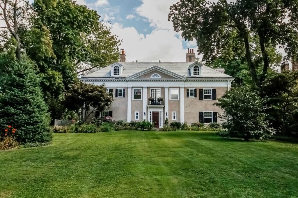 Property Photo: 1020 Prospect Avenue CT 06105