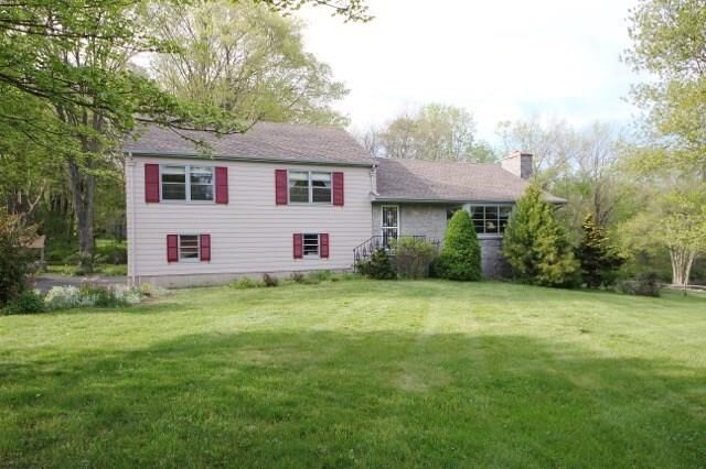 Property Photo:  6 Weatherbell Drive  CT 06851 