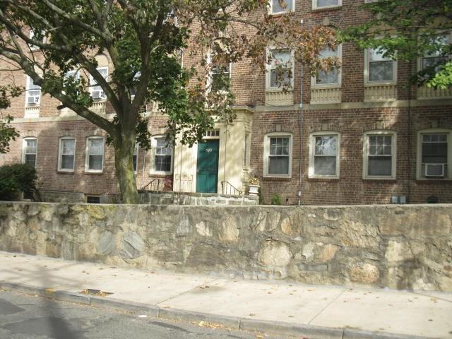 Property Photo: 590 Brewster Street 1 CT 06605