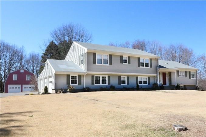 Property Photo: 8 Vista Drive CT 06612