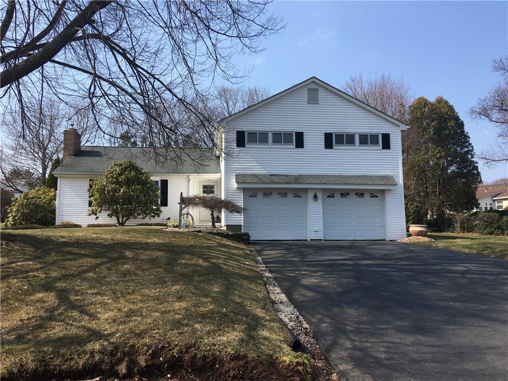 Property Photo:  15 Farmstead Road  CT 06109 