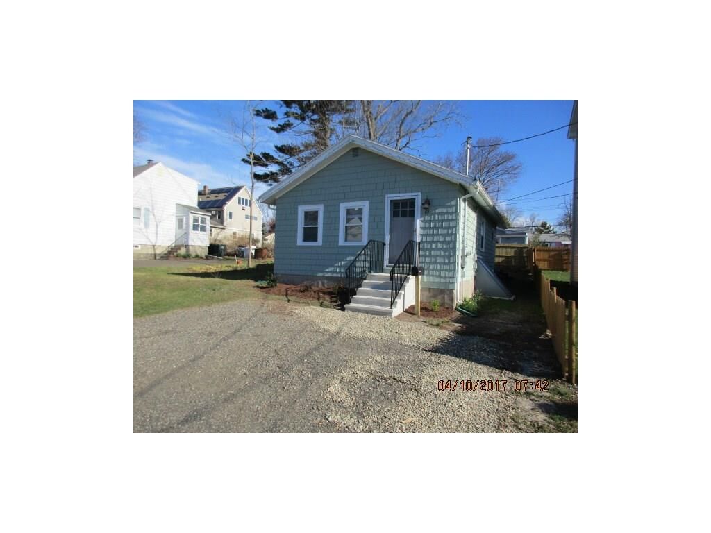 Property Photo:  21 Hale Avenue  CT 06460 