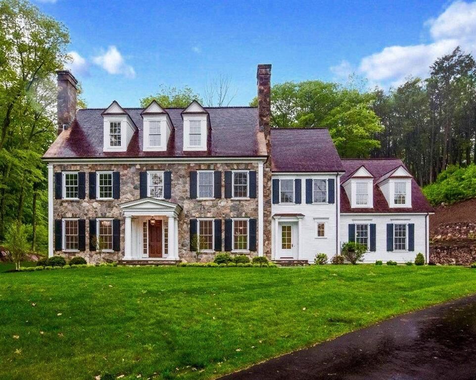 Property Photo:  3 Jefferson Crossing  CT 06032 