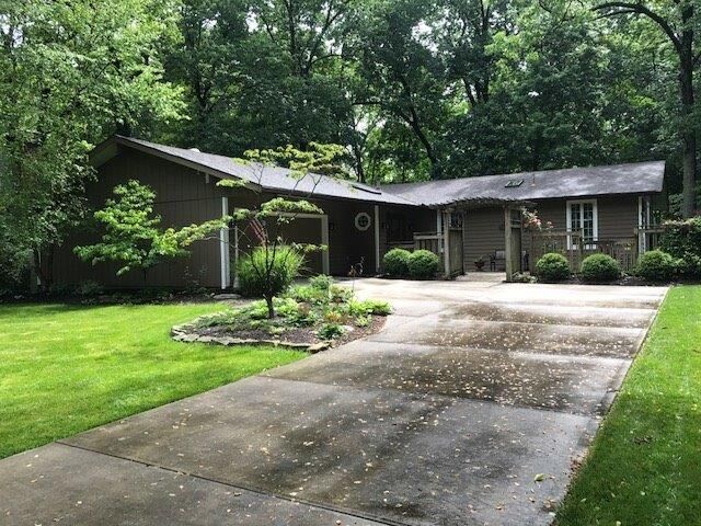 Property Photo:  820 Oak Canyon Drive  OH 45140 