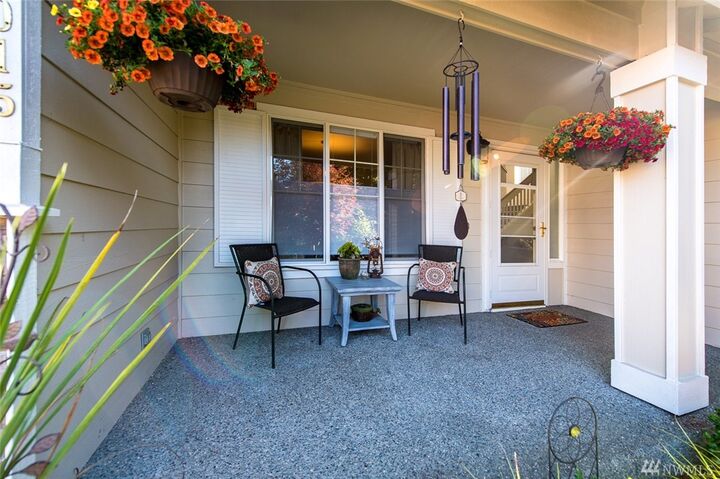 Property Photo:  23015 SE 241st Place  WA 98038 
