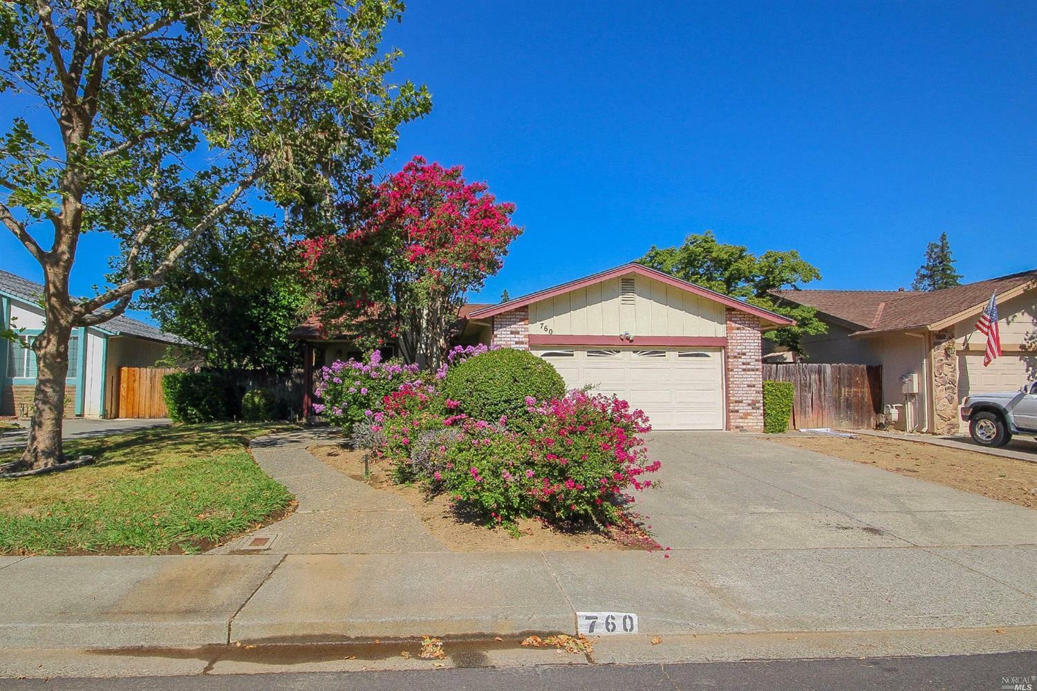 Property Photo: 760 Tulare Drive CA 95687