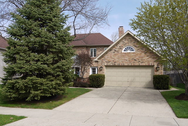 Property Photo: 613 Chippewa Drive IL 60563