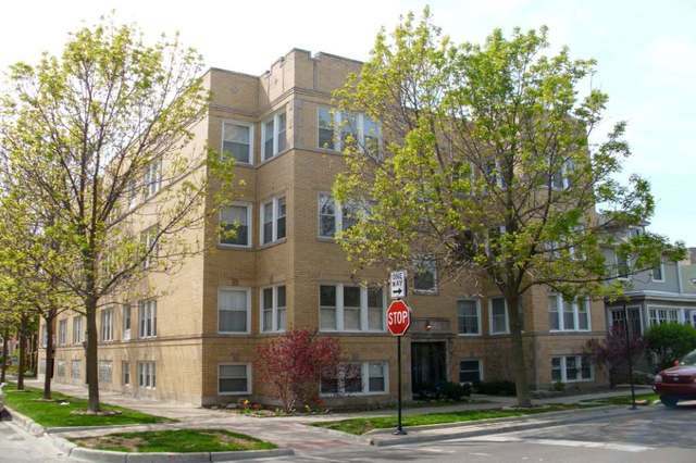 Property Photo: 3103 W Wilson Avenue 2 IL 60625