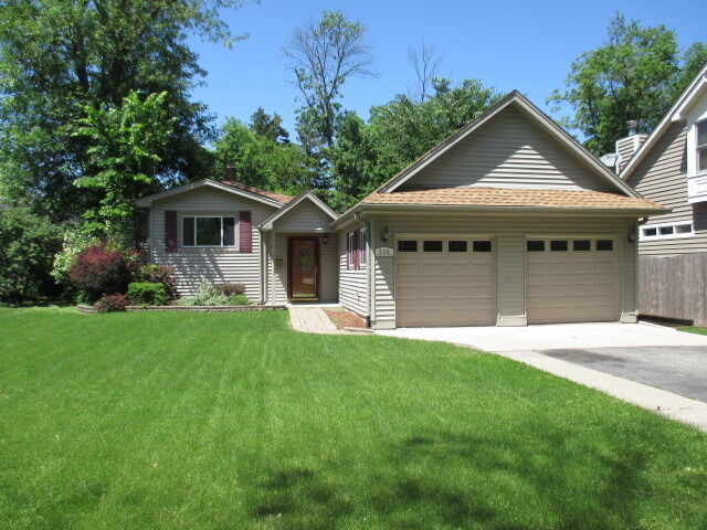 Property Photo:  228 5th Street  IL 60515 