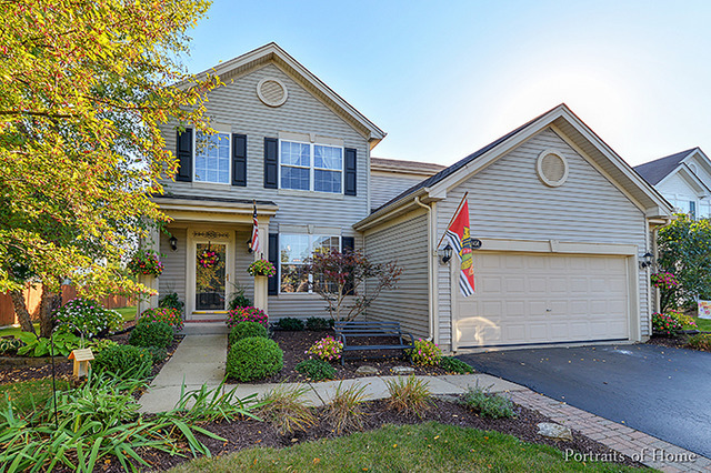 Property Photo: 1456 Waterside Drive IL 60490