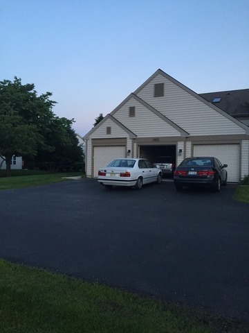 Property Photo: 2607 Sheehan Court 204 IL 60564