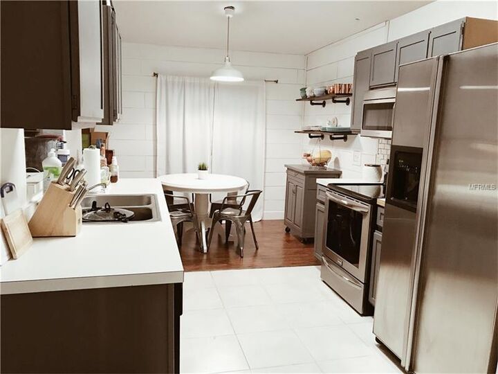 Property Photo: 255 Autumn Ridge Road FL 32725