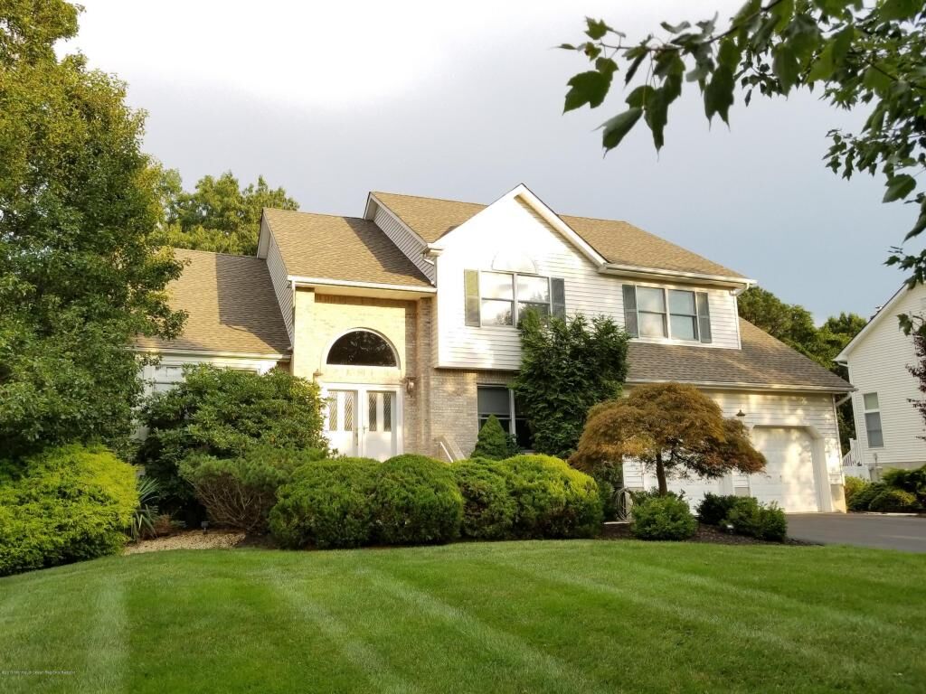 Property Photo:  10 Denise Court  NJ 07726 
