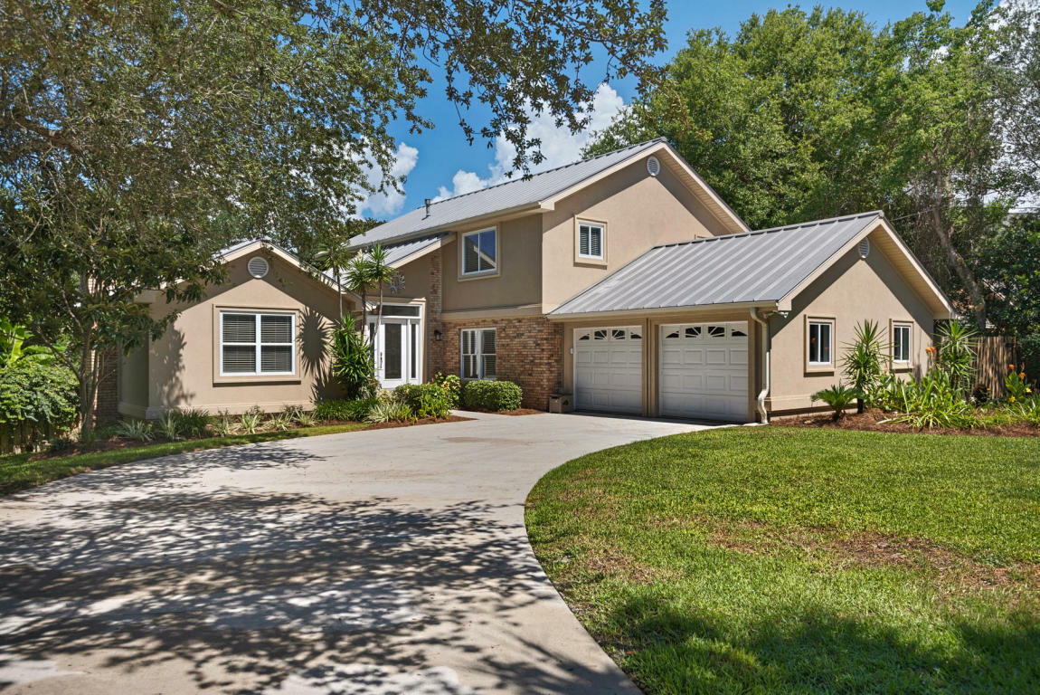 Property Photo:  815 Kell Aire Court  FL 32541 
