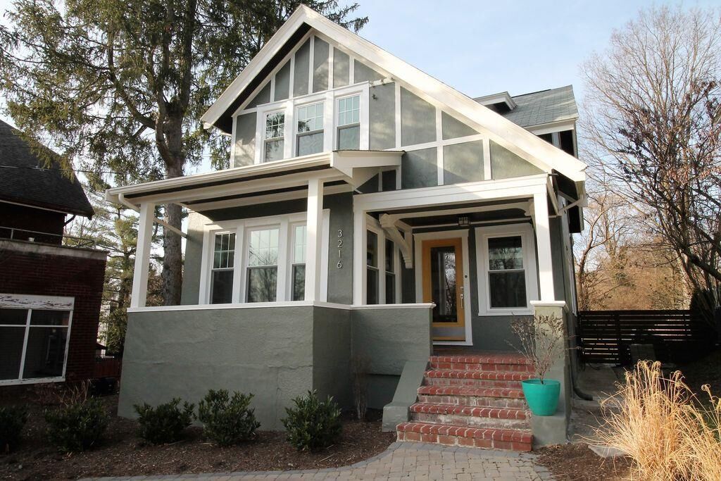 Property Photo: 3216 Observatory Avenue OH 45208