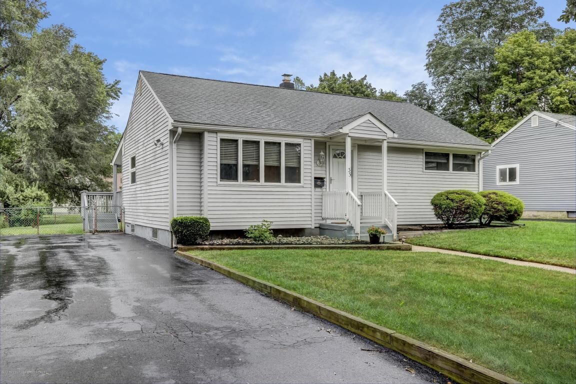 Property Photo:  33 Pearce Avenue  NJ 07724 