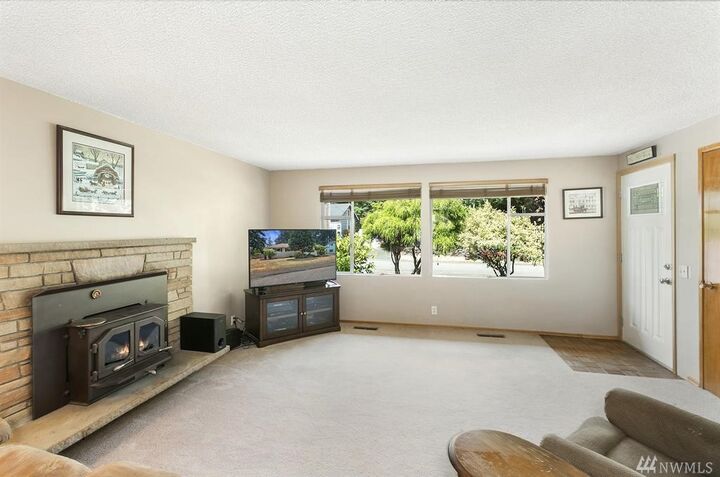 Property Photo:  6224 182nd St SW  WA 98037 