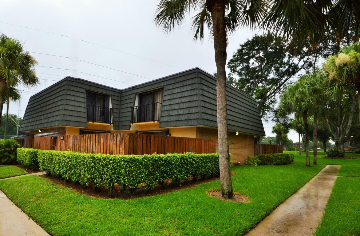 Property Photo: 3311 33rd Way FL 33407