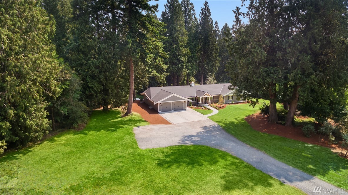 Property Photo:  14620 Bear Creek Rd NE  WA 98077 