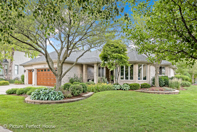 Property Photo: 1479 Greenlake Drive IL 60502