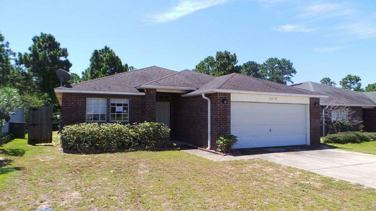 Property Photo:  2058 Catline Cir  FL 32566 