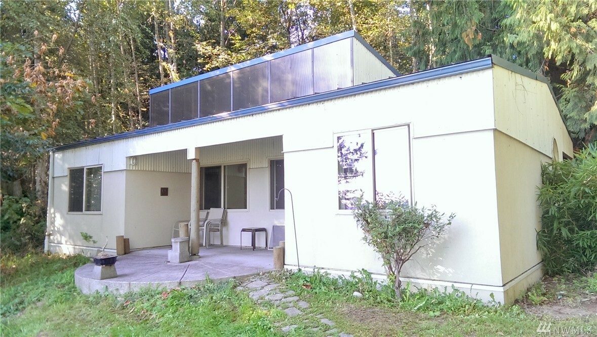 Property Photo:  1800 252nd St A  WA 98282 