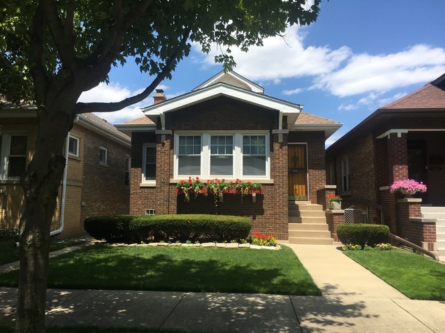 Property Photo: 5446 Cullom Avenue IL 60641