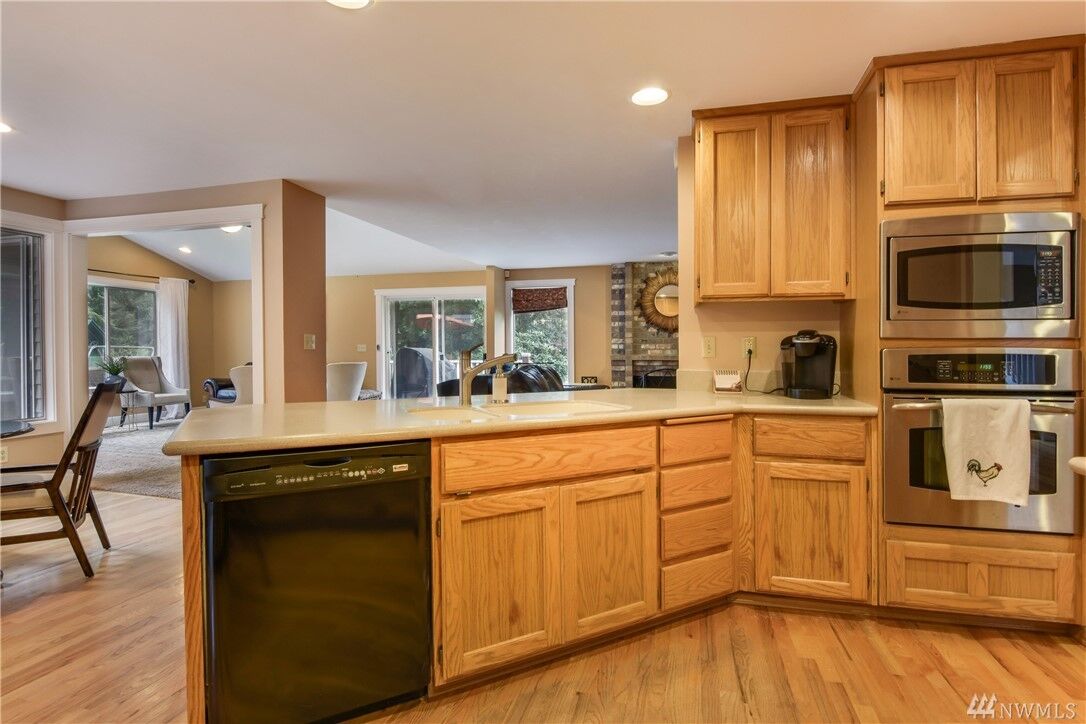 Property Photo:  11412 206th Street SE  WA 98296 