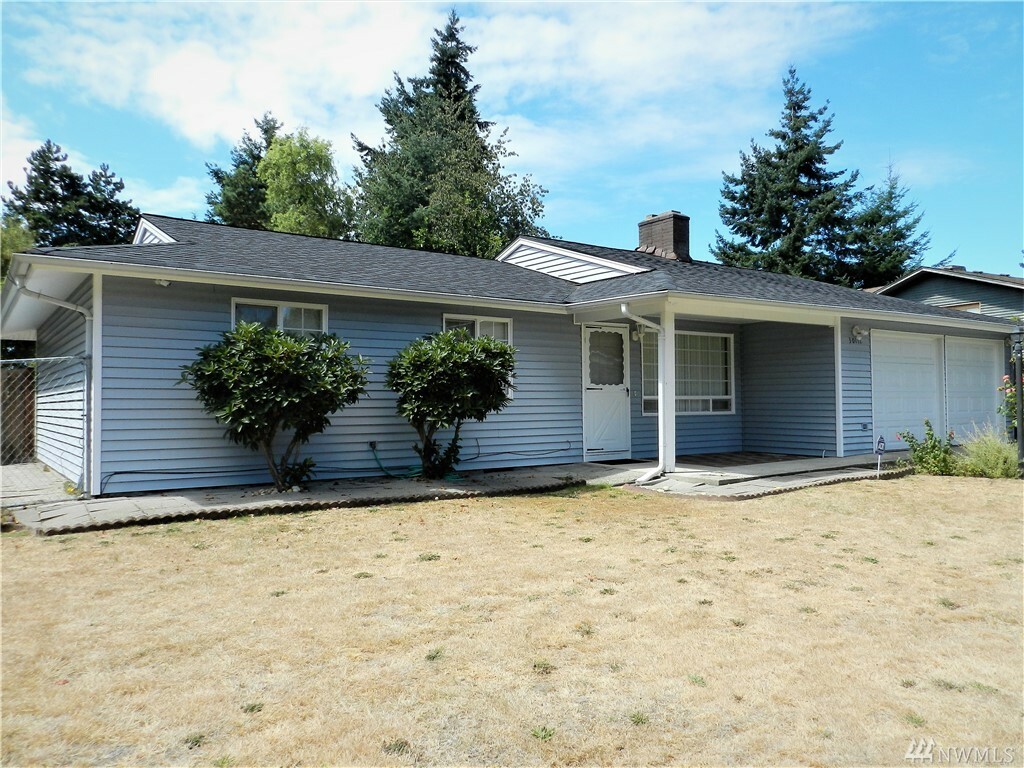 Property Photo: 30111 11th Place S WA 98003