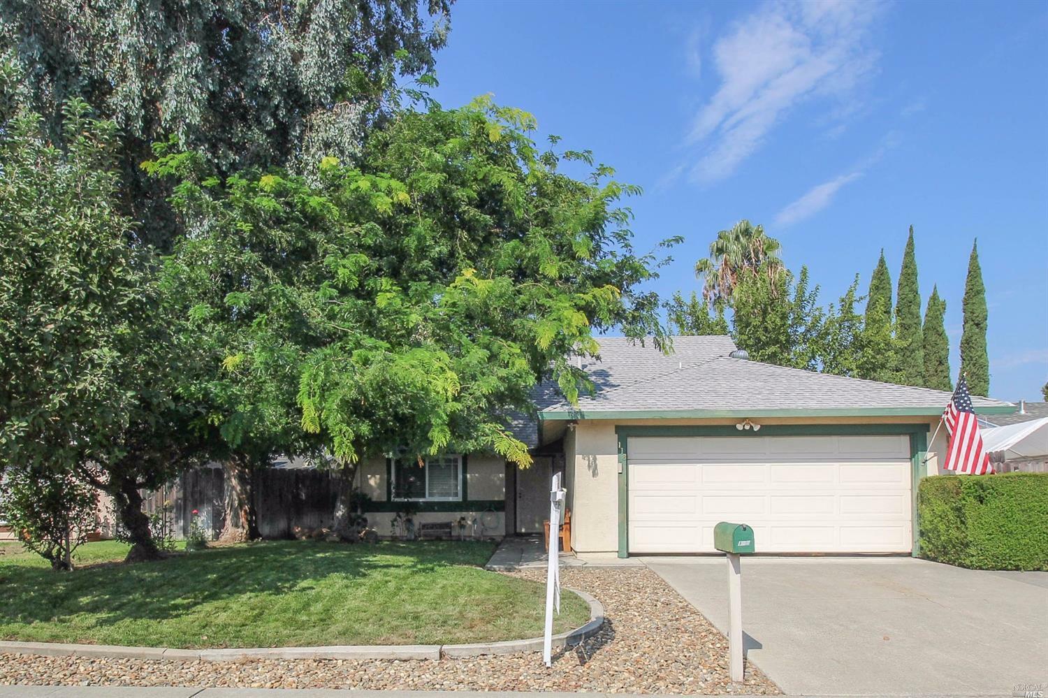 Property Photo:  118 Yarmouth Court  CA 95687 