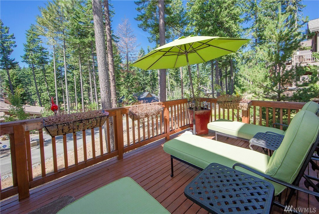 Property Photo:  290 Black Nugget Lane  WA 98922 