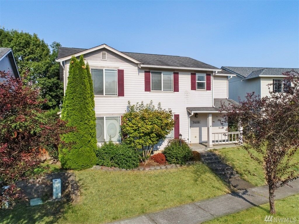 Property Photo:  7409 Village Dr  WA 98390 