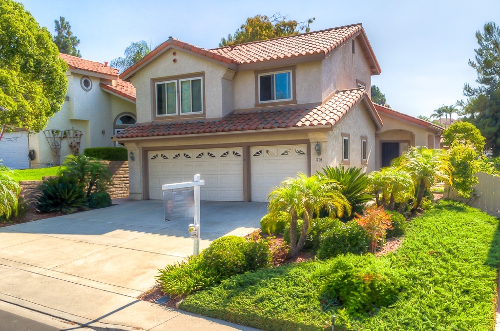 Property Photo: 1503 Madrid Dr CA 92081