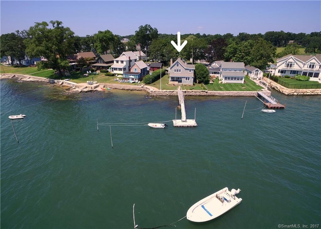 Property Photo:  26 Summer Island Road  CT 06405 