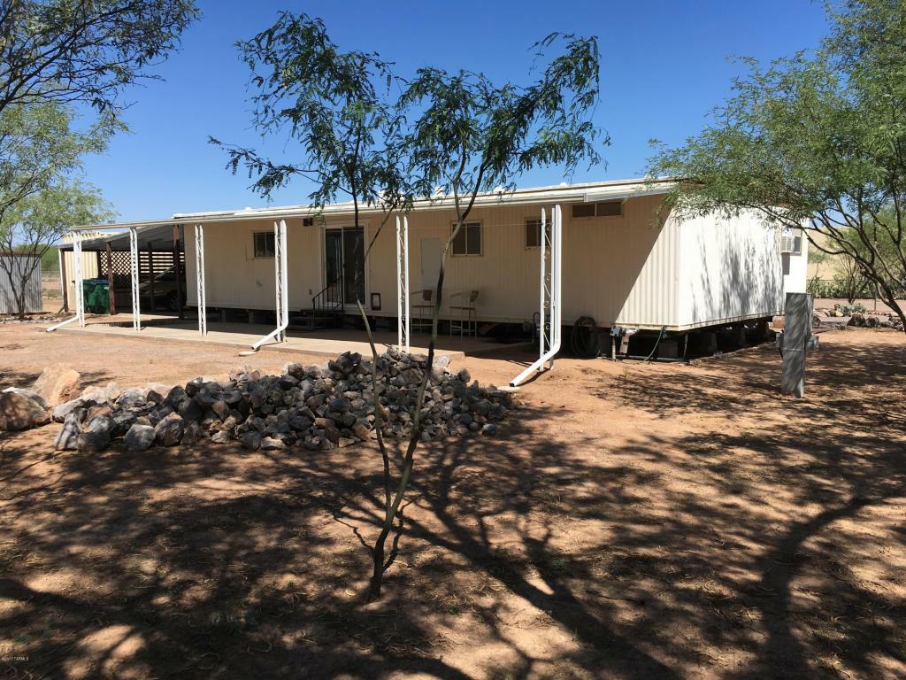 Property Photo:  17561 W Redrock Lane  AZ 85653 